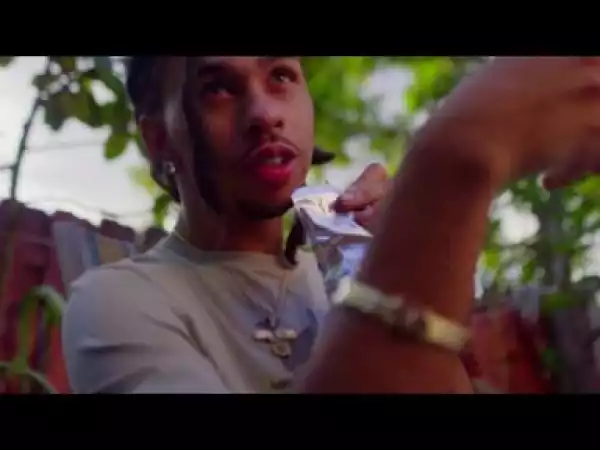 Video: Robb Banks - 2Much